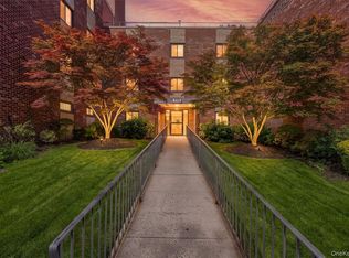 115 Dehaven Drive #305, Yonkers, NY 10703
