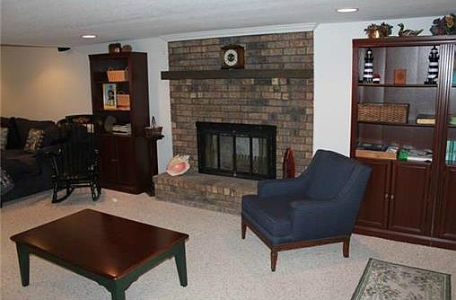 4th image of 2804 S Seminole Dr
