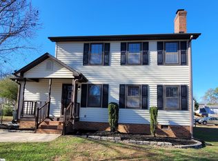 201 Creek Dr, Easley, SC 29642