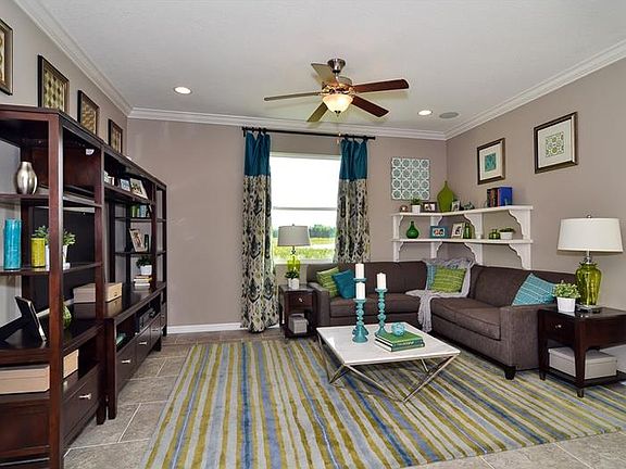 5th image of 3808 Silverlake Way #8