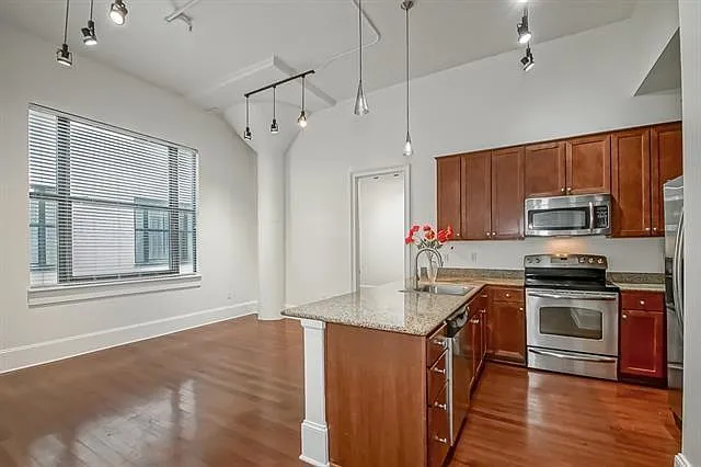 1201 Canal St #358 — Photo 5