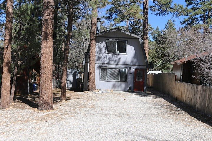 1st image of 231 Wabash Ln