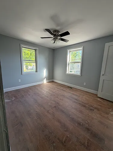145 W Barber Ave Photo 1