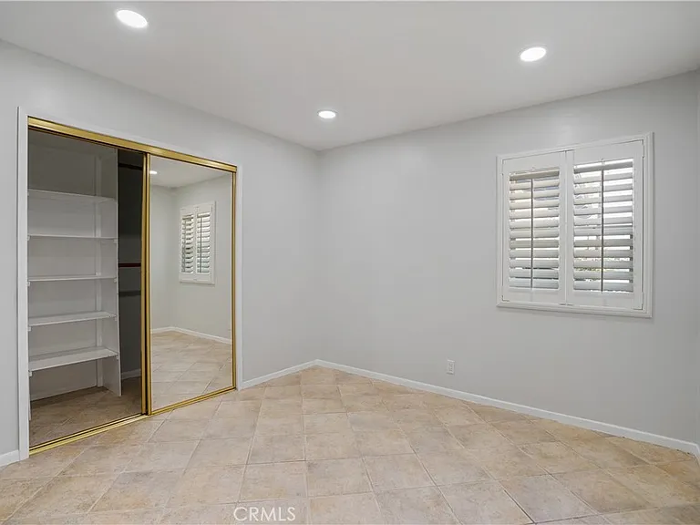 7055 Avenida Leon — Photo 9