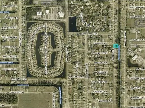 2103 SW 17th Pl, Cape Coral, FL 33991