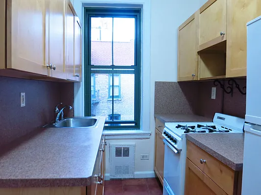 Rented by City & Suburban | media 17