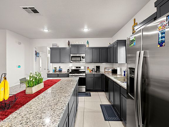 3rd image of 864 Crystal Deer Dr