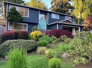 9807 226th Pl W, Edmonds, WA 98026