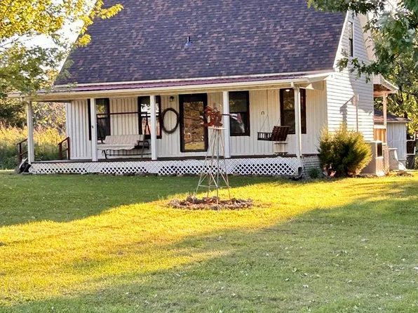 521 Old Celina Rd, Allons, TN 38541