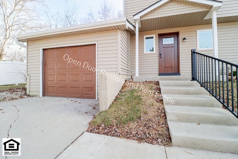 1st image of 15030 Tally Ho Dr #16