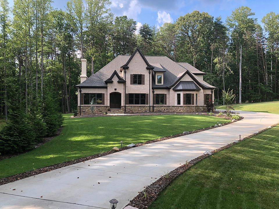 2nd image of 6106 Bar Ct