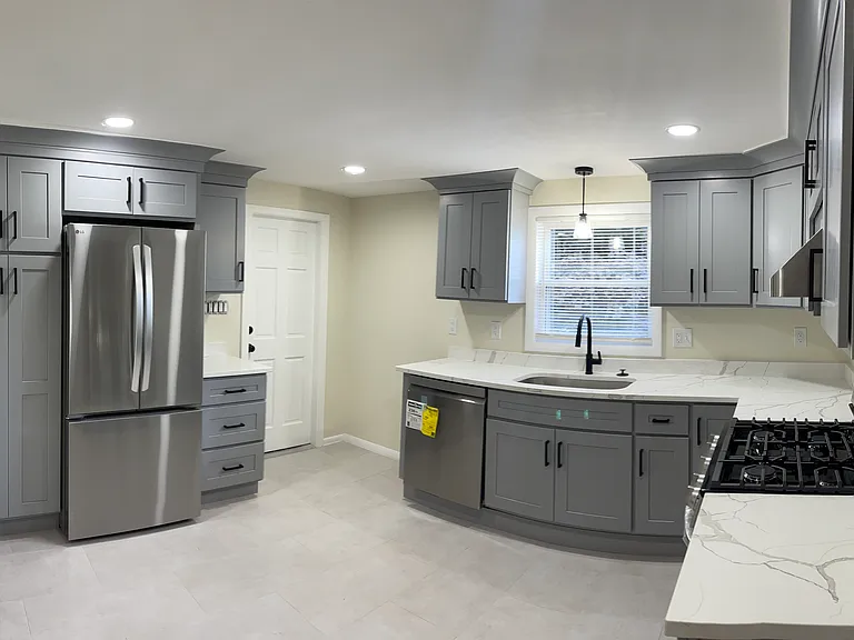 39 Fawndale Rd #2 — Photo 1
