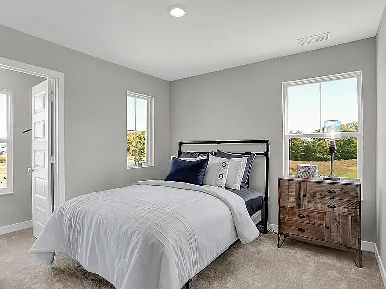 15243 Farrington Way — Photo 35