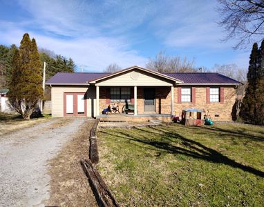 196 Jarvis St, Sneedville, TN, 37869