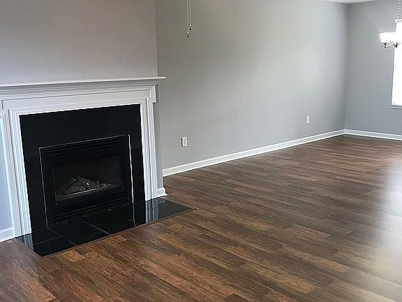 3rd image of 5312 Amherst Woods Ln