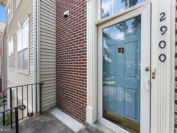 3rd image of 2900 Fairfax Metro Ln