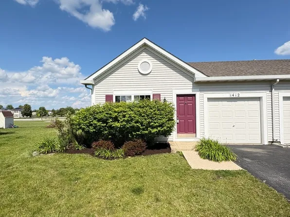 1412 Sherborn Ct S, Minooka, IL 60447