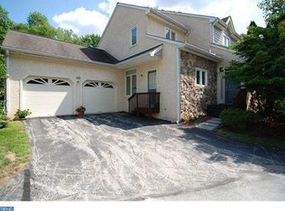 513 Waters Edge, Newtown Square, PA 19073