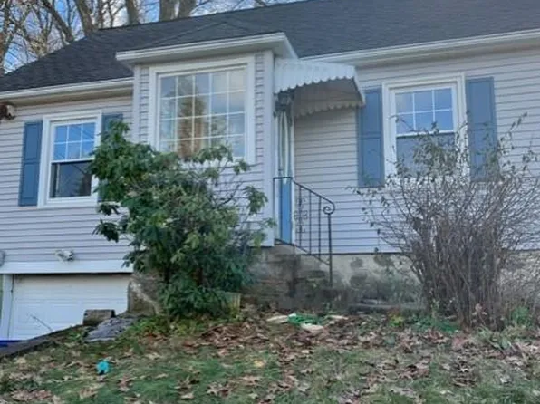 5 Crystal Terrace, Waterbury, CT 06704