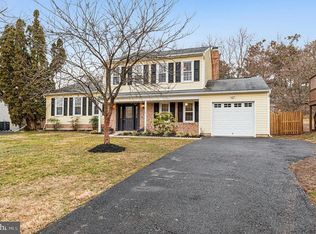 17120 Whites Rd, Poolesville, MD 20837