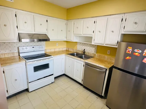 260 NW 19th St, Boca Raton, FL