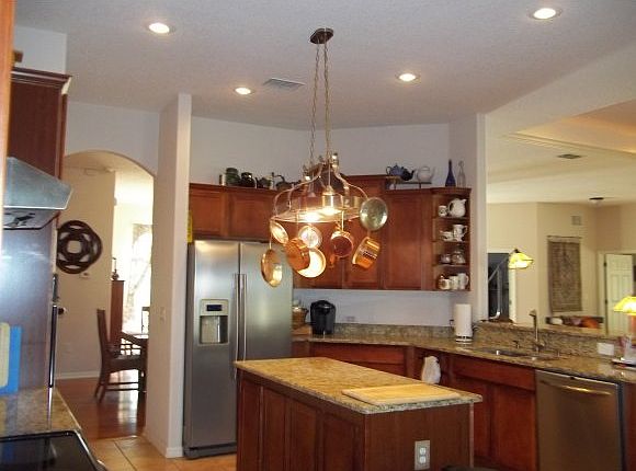 Wonderful Stainless Steel Appliances, Solid Wood Cabinetry and Gorgeous Granite Counters.