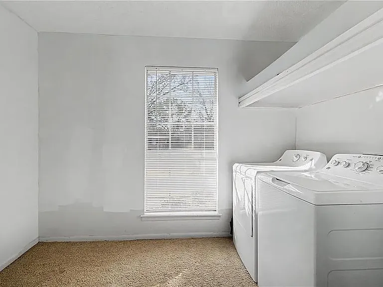 6258 Western Hills Ave — Photo 16