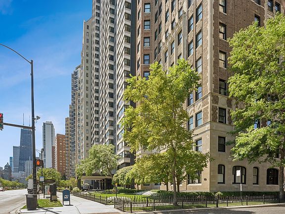 3rd image of 1448 N Lake Shore Dr APT 3B