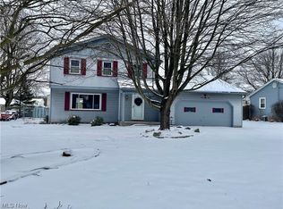 1263 Shields Rd, Youngstown, OH 44511