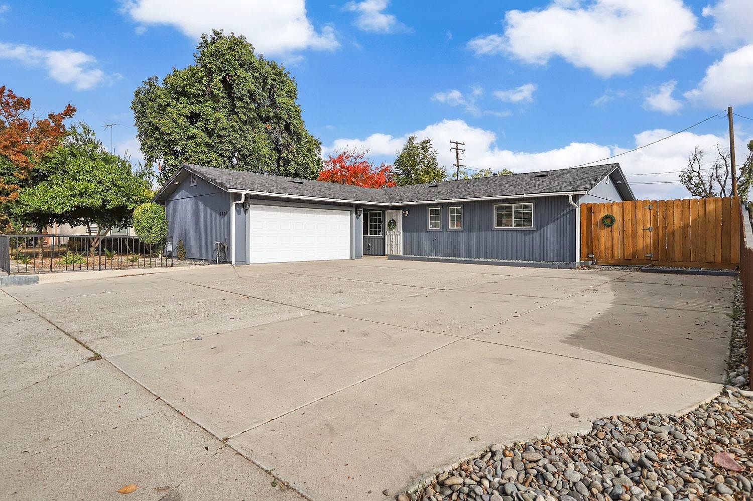 1404 Tully Rd, Modesto, CA 95350 MLS 223111472 Zillow