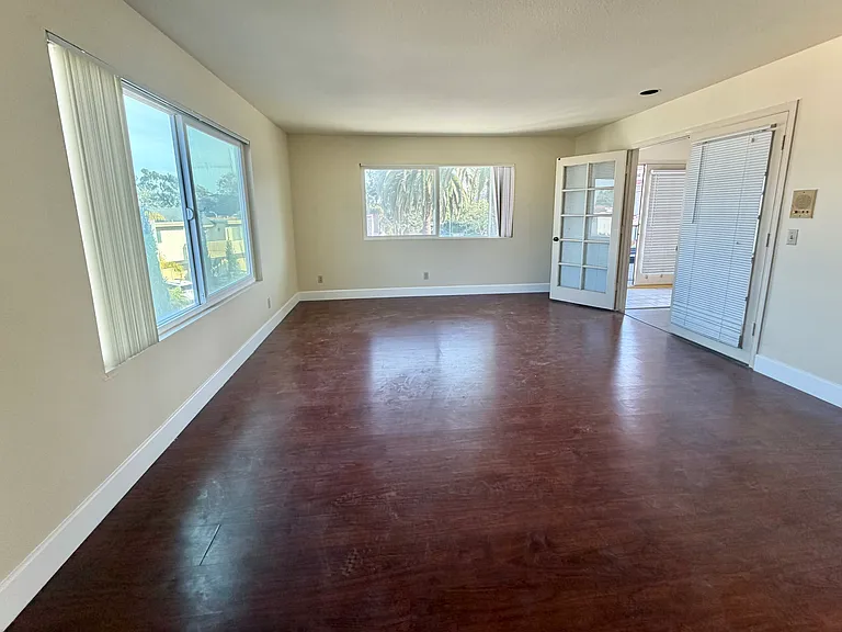 5152 Dunbar Dr #D — Photo 6