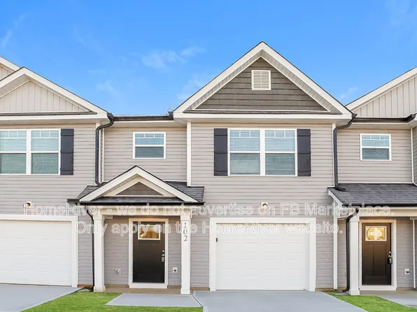 102 Beaumont Cir, Clemmons, NC 27012