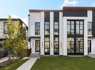 5007 NE 21st Ave NW, Calgary, AB T3B0X3