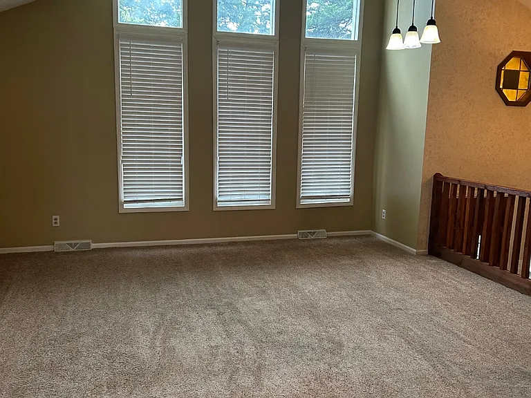 4801 Westport Dr — Photo 7