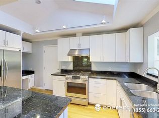 1096 Hewitt Dr, San Carlos, CA 94070