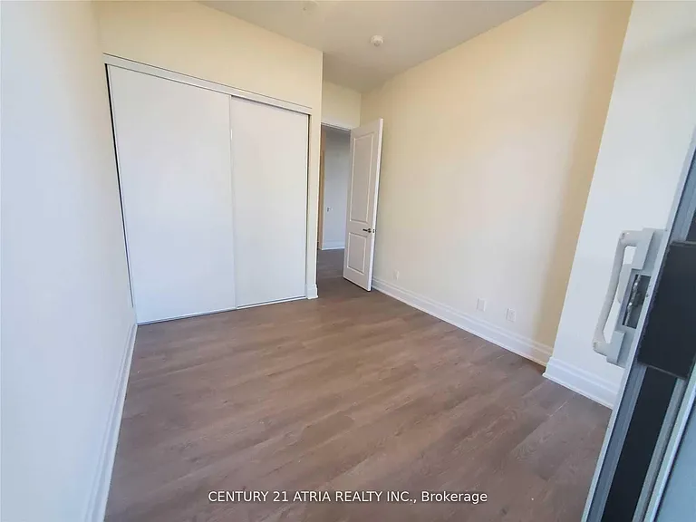 9085 Jane St #102 — Photo 3