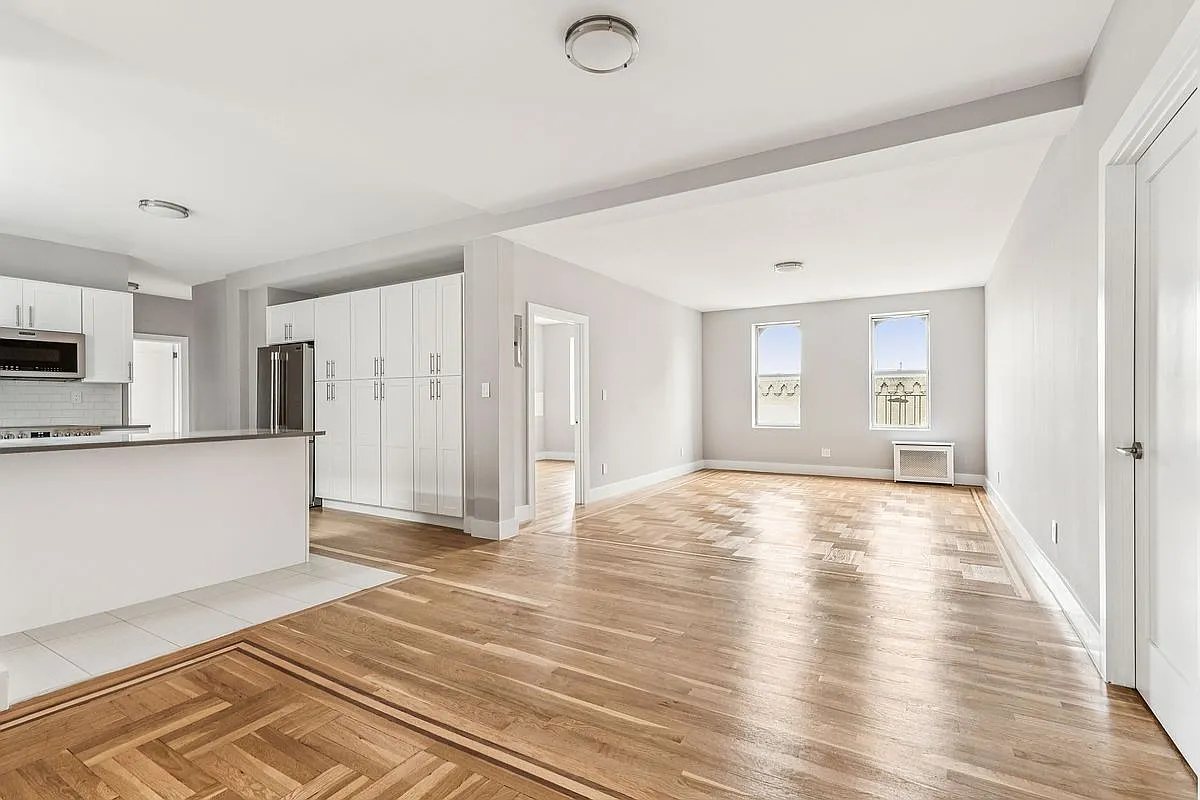 811 Walton Ave APT D3 photo 1