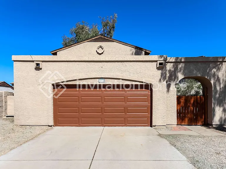 1014 E Marco Polo Rd — Photo 1