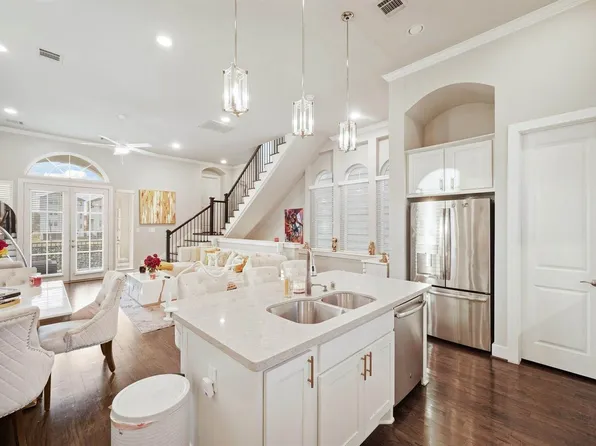 606 N Nagle St, Houston, TX 77003