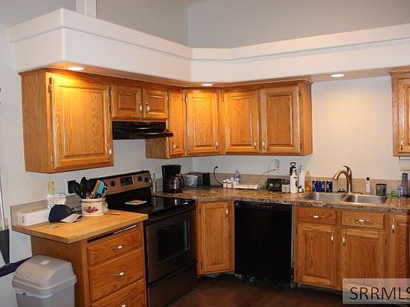 2nd image of 2625 S Ammon Rd