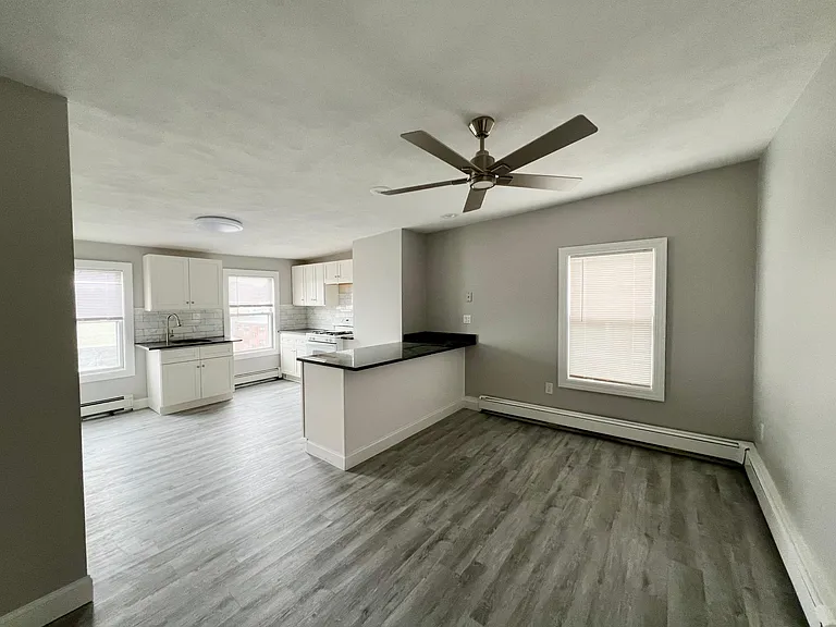 107 Union St #3 — Photo 1
