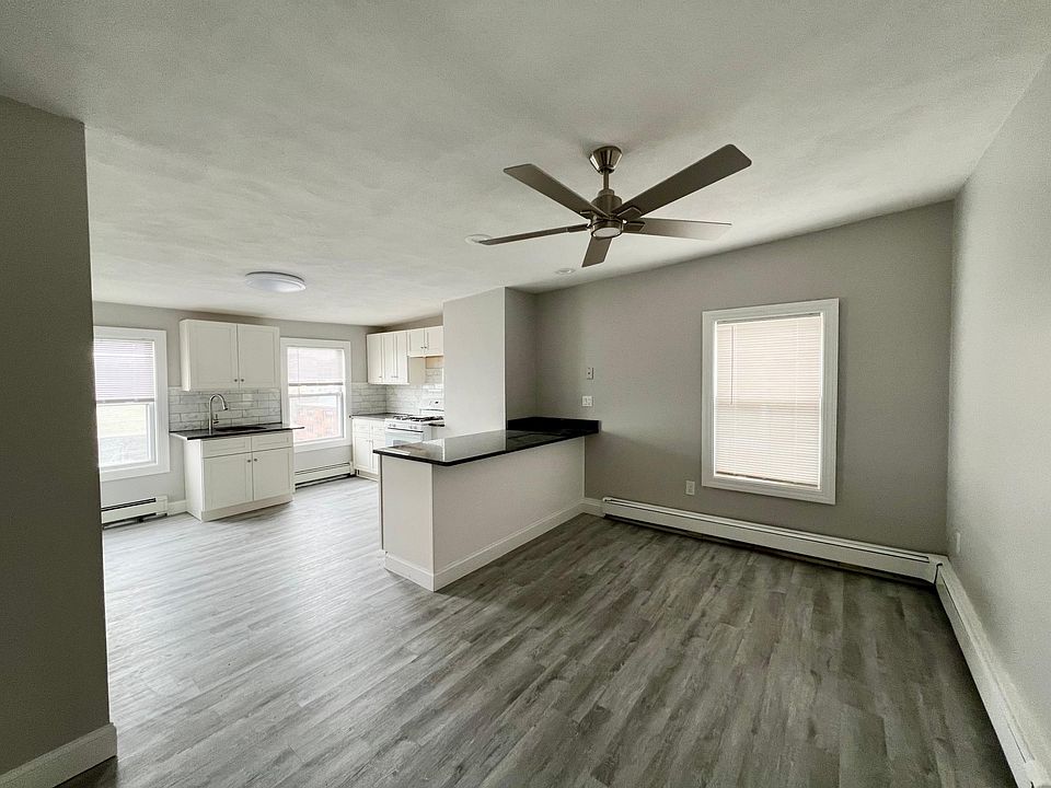 1st image of 107 Union St #3