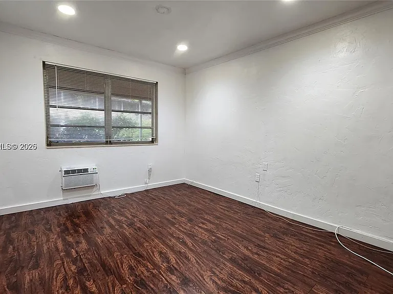 20 Park Dr #4A — Photo 5