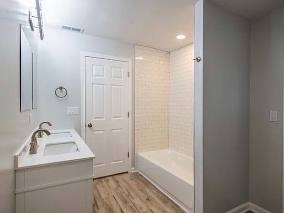 4th image of 23517 W Central Ave