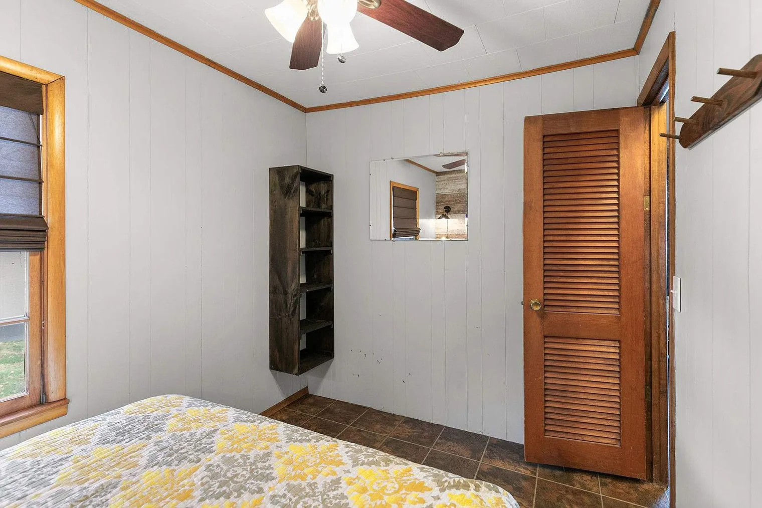 2 bed, 1.0 bath, 473 sqft, $5,238 — Photo 3