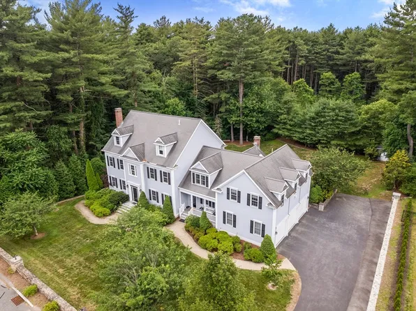 3 Jennison Cir, Natick, MA 01760