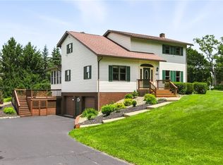 103 Allen Dr, Mars, PA 16046