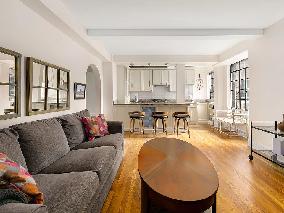 1st image of 333 E 43rd St APT 708