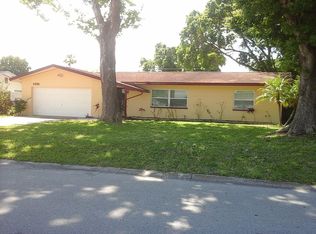 2896 Roberta St, Largo, FL 33771
