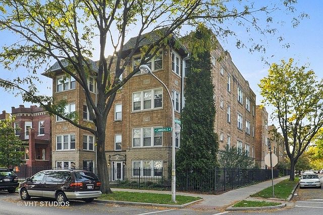 1st image of 2452 N Lawndale Ave APT 3